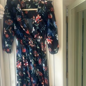 HUNTER BELL Red and Pink V-Neck Long Sleeve Dress